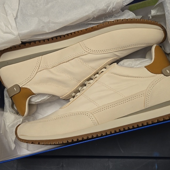 Vince Camuto Cream and Brown Men's Sneakers - Picture 14 of 15